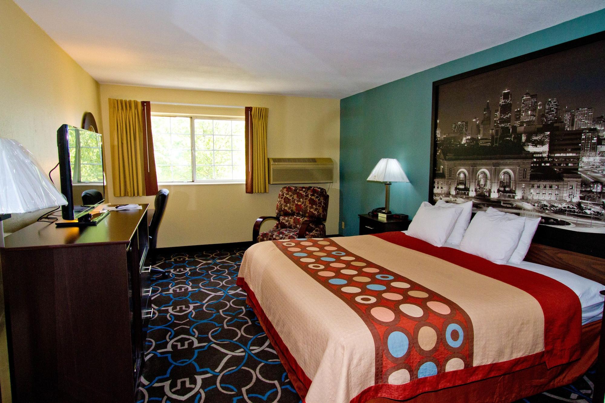 Super 8 By Wyndham Kansas Kansas City